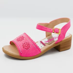 sandalias de verano con taco rosado